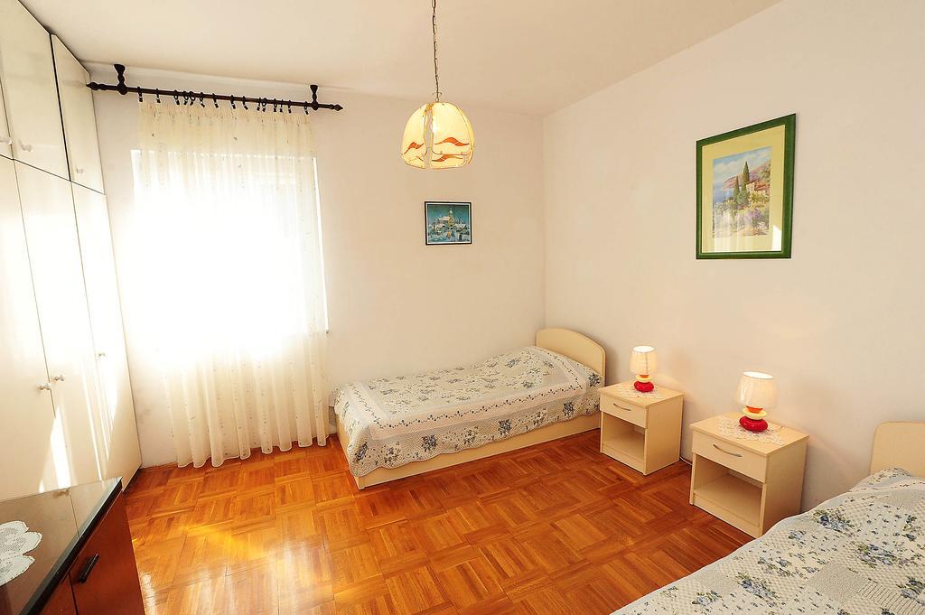 Apartments Luka & Sara 扎达尔 外观 照片