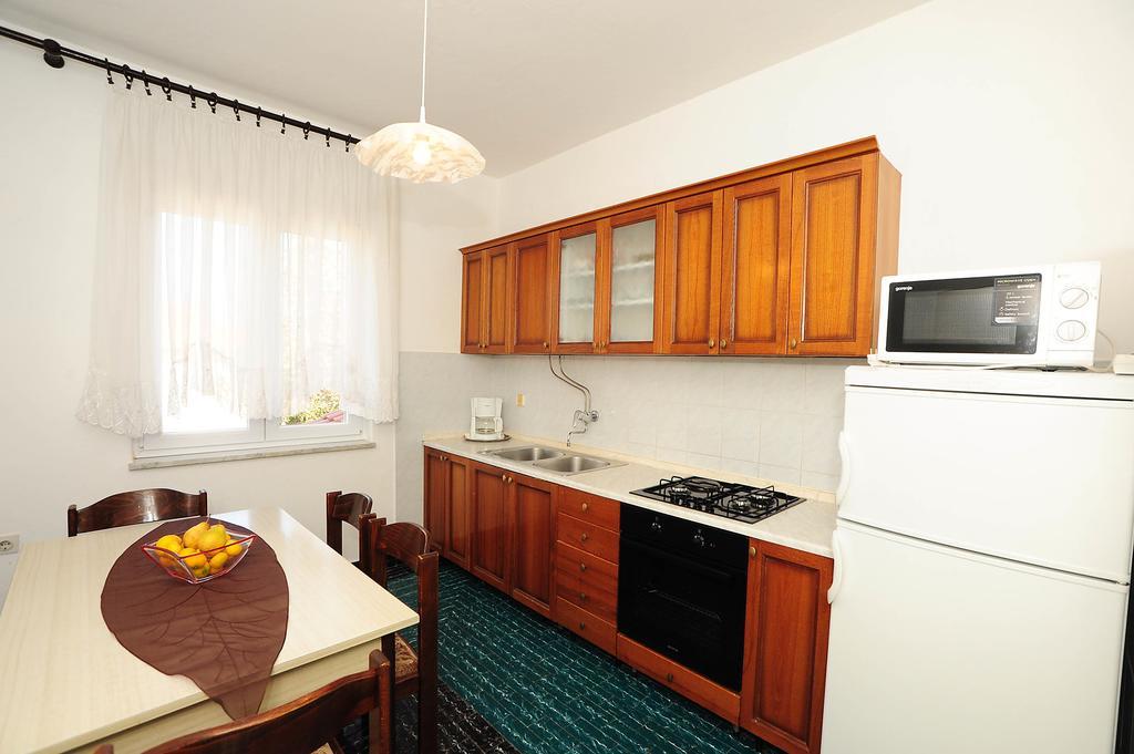 Apartments Luka & Sara 扎达尔 外观 照片