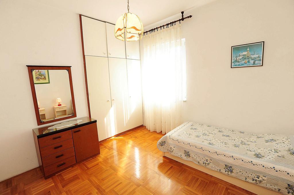 Apartments Luka & Sara 扎达尔 外观 照片